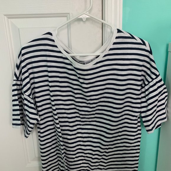 Women's Gap Striped Shirt - Picture 2 of 4